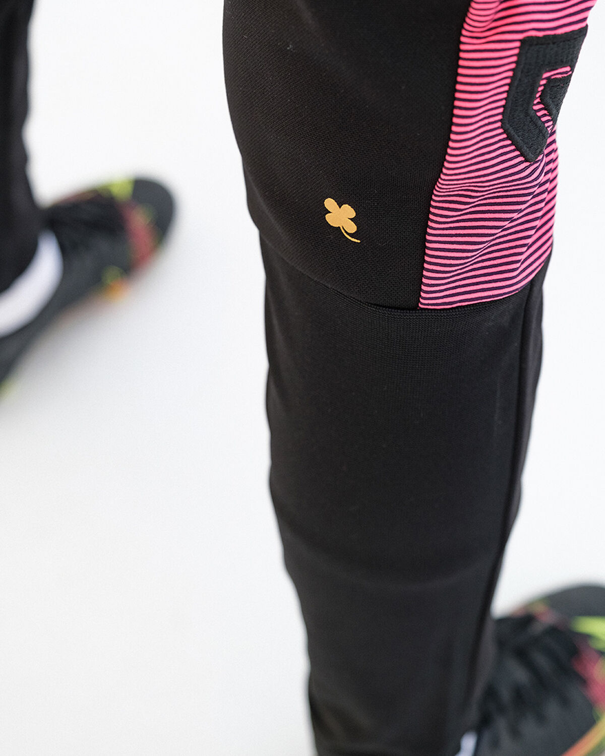Performance Tracksuit Black/Pink, , hi-res