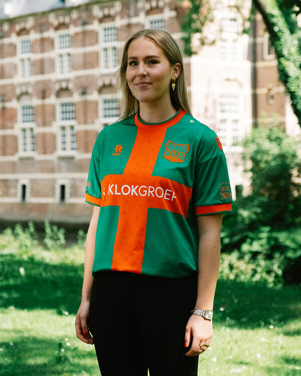 N.E.C. Nijmegen 4Daagse Shirt