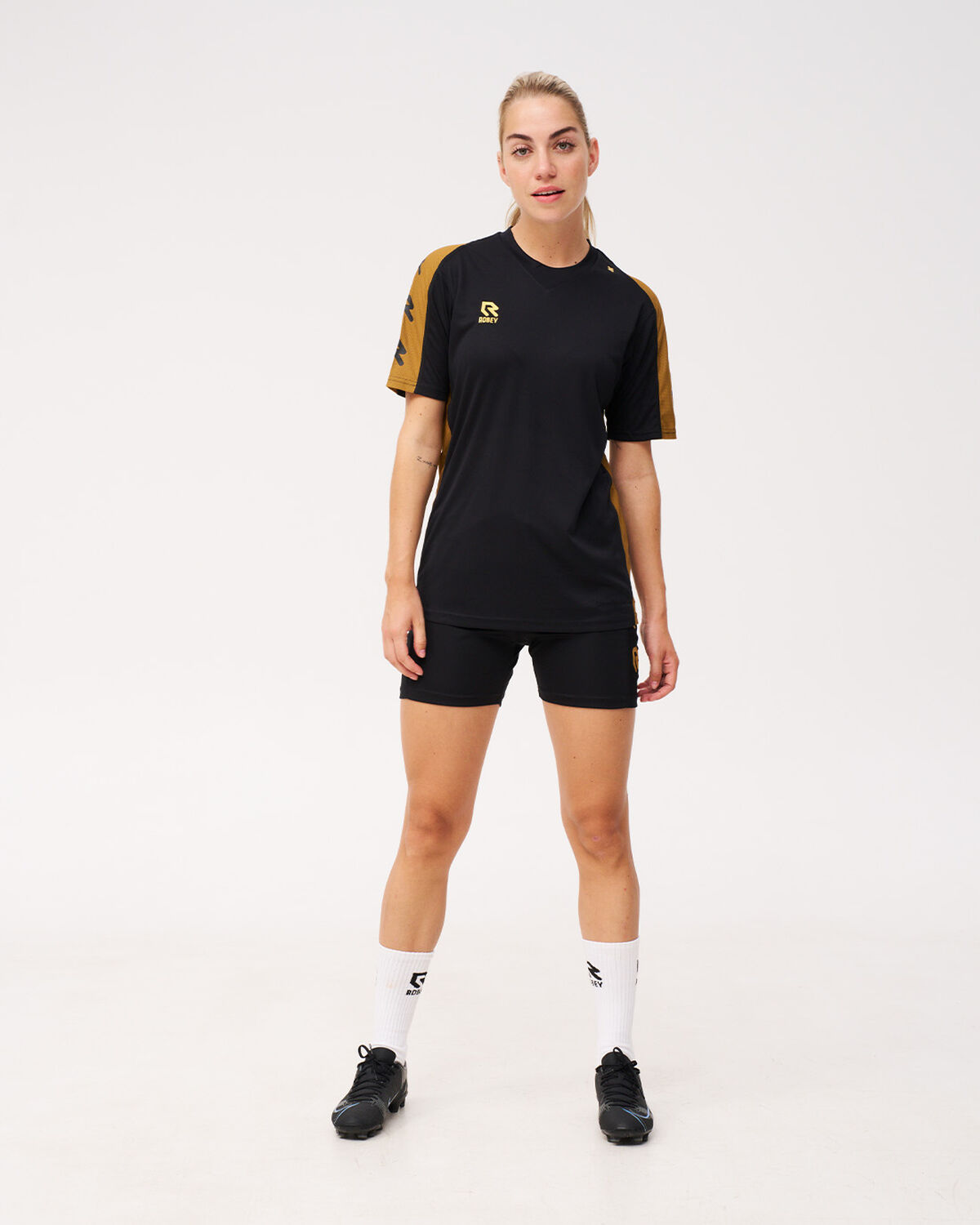 Performance Shirt, Black/Gold, hi-res