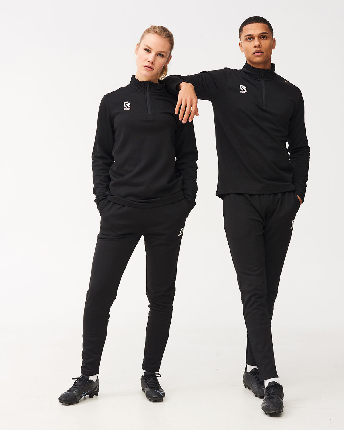 Crossbar Half-Zip, Black, hi-res