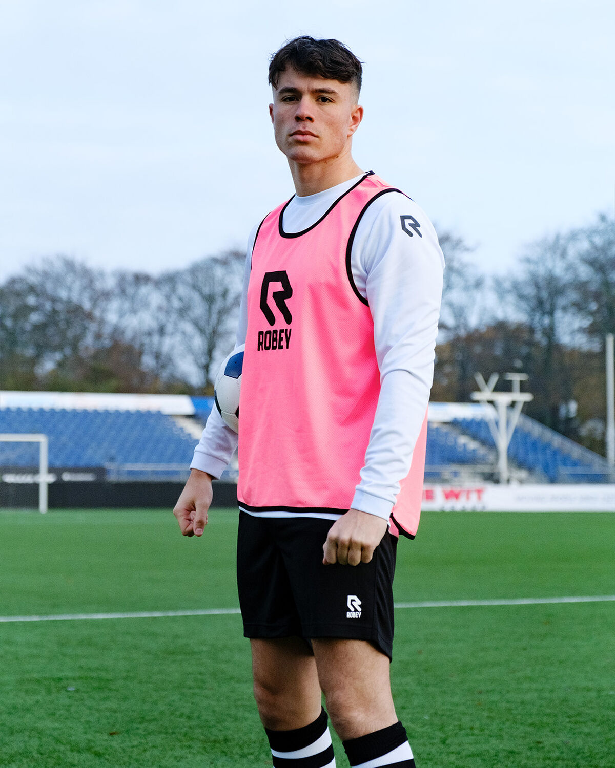 Training Bib, Neon Pink, hi-res