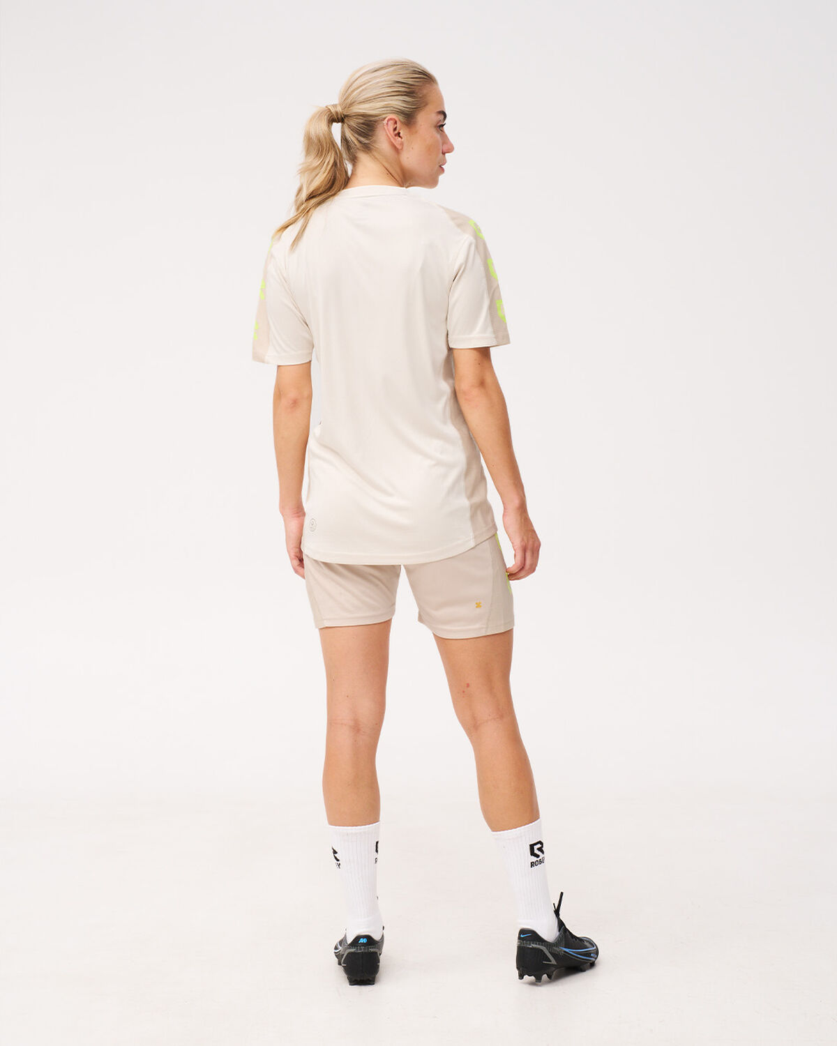Performance Shorts, Sand, hi-res