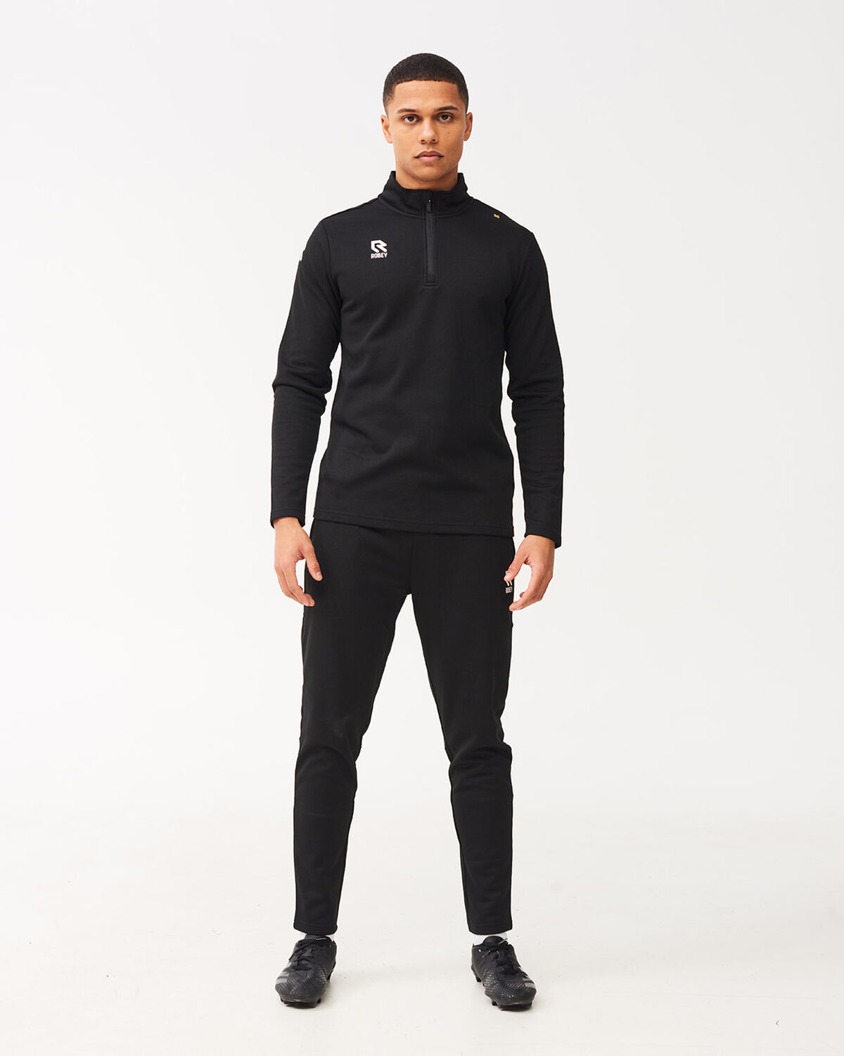 Crossbar Trackpants, Black, hi-res