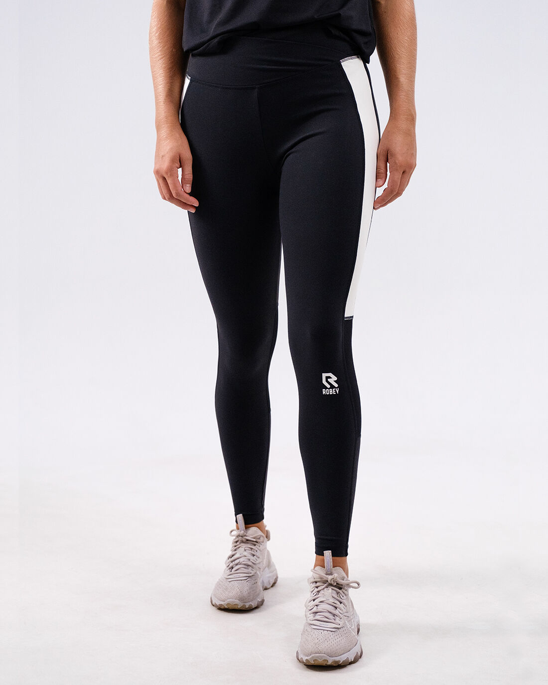 Womens black on sale gym set